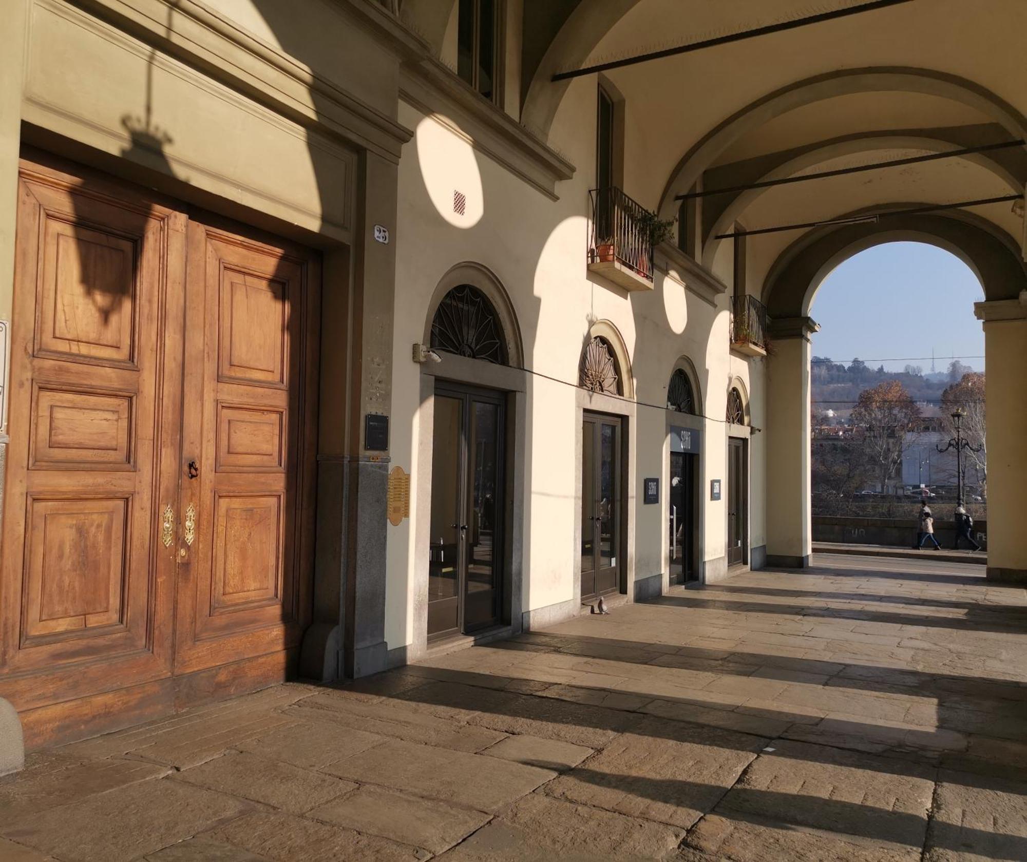 Piazza Vittorio Two-Level Modern Apartment Турин Экстерьер фото